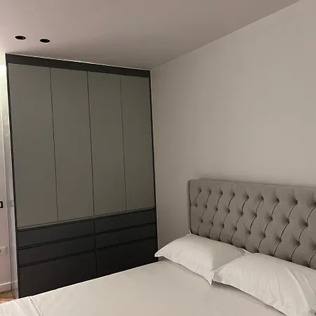 Escape Luxury 3 *